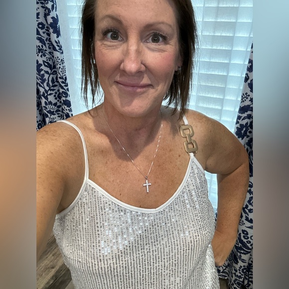 Meet your Posher, Jennifer - Picture 4 of 5